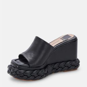 Dolce Vita Elene Wedges NWOT